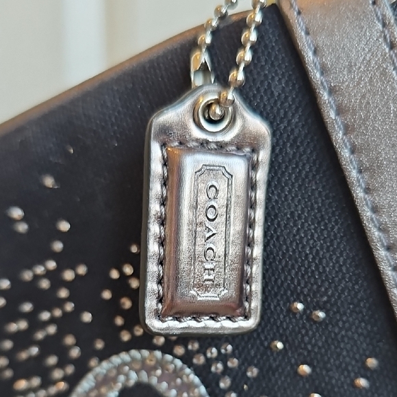 Coach Poppy Black Wristlet with Silver Heart Accents - Picture 3 of 7